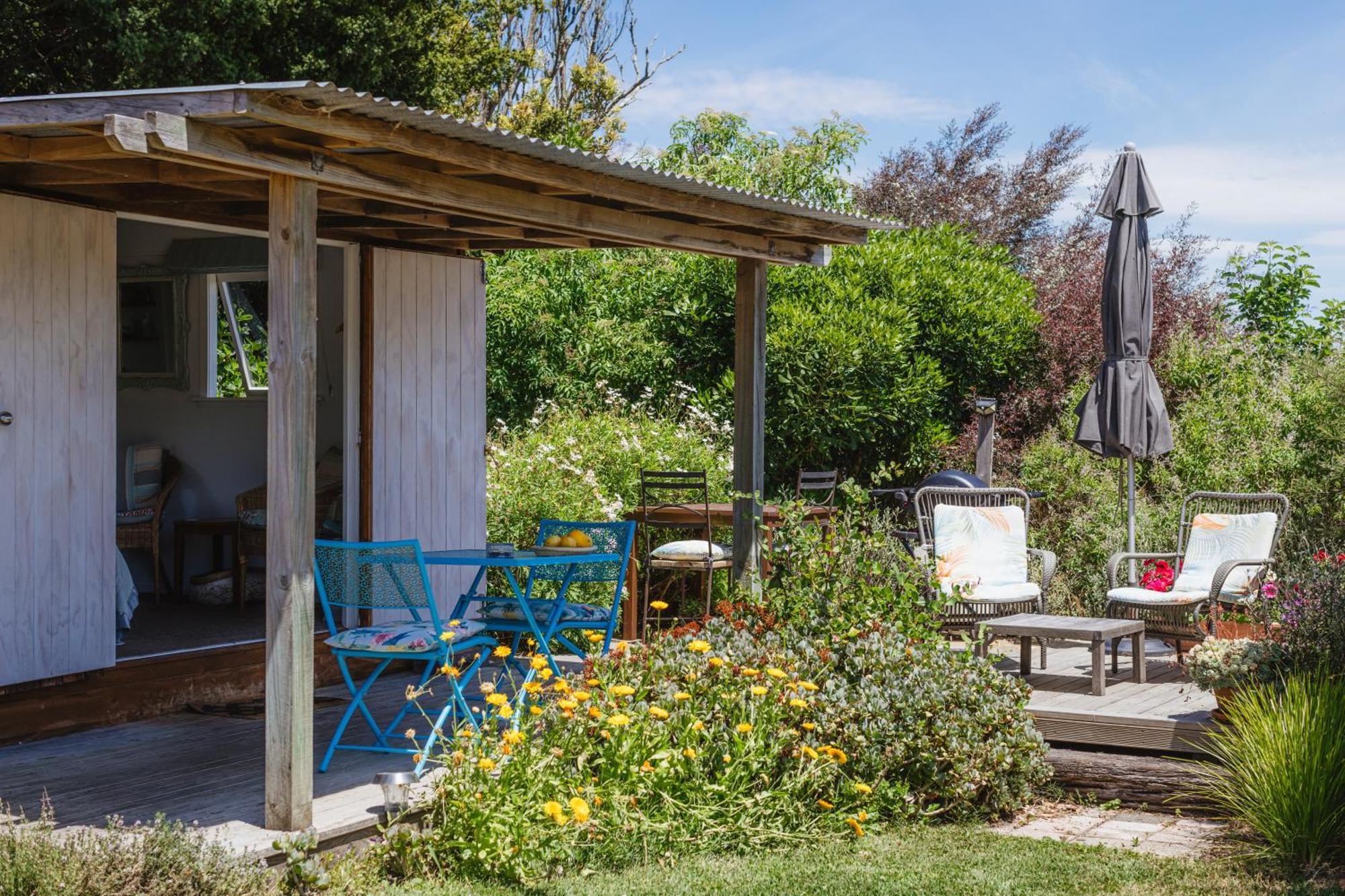 Haumoana Herb Cottage Exterior photo